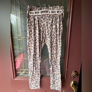 Old Navy animal print leggings